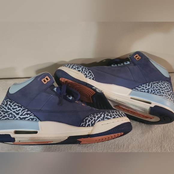 Nike Air Jordan 3 Retro "Purple Dust" Youth 6.5 (Women's 8) EUC - Picture 2 of 13